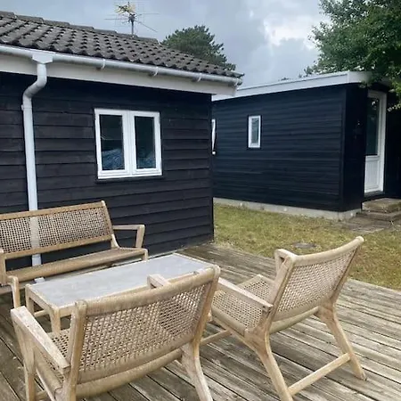 Cosy - 300 M To Beautiful And Cafes