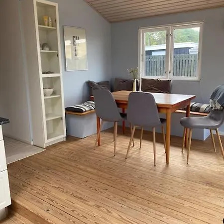 Cosy - 300 M To Beautiful And Cafes * Karrebæksminde